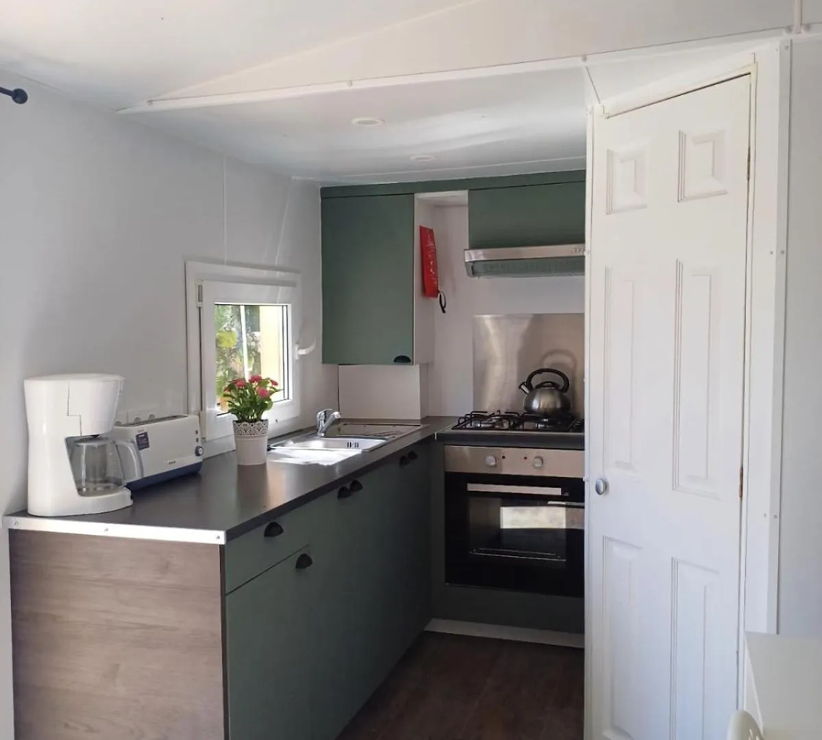 Camping Tucan - Mobile Homes By Lifestyle Holidays Lloret de Mar Vakantiepark